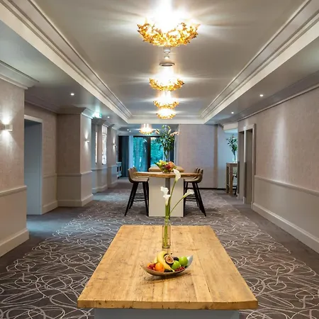 汉诺威莱昂纳多酒店 酒店