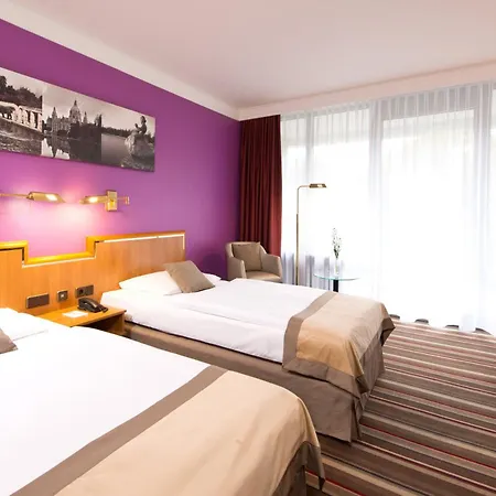 Hotell Leonardo 4*