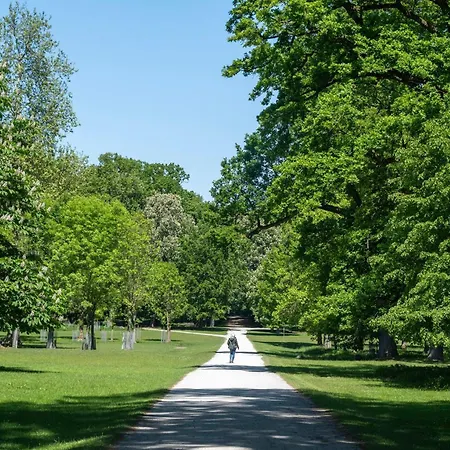 汉诺威莱昂纳多酒店 4*