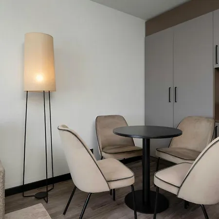 Leonardo 4* Hannover