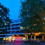 Leonardo 4* Hannover