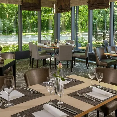 Leonardo Hotel 4*
